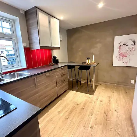 Ferienwohnung Stylish & Bright Penthouse - Office - 5 Star Location! Egersund Exterior foto