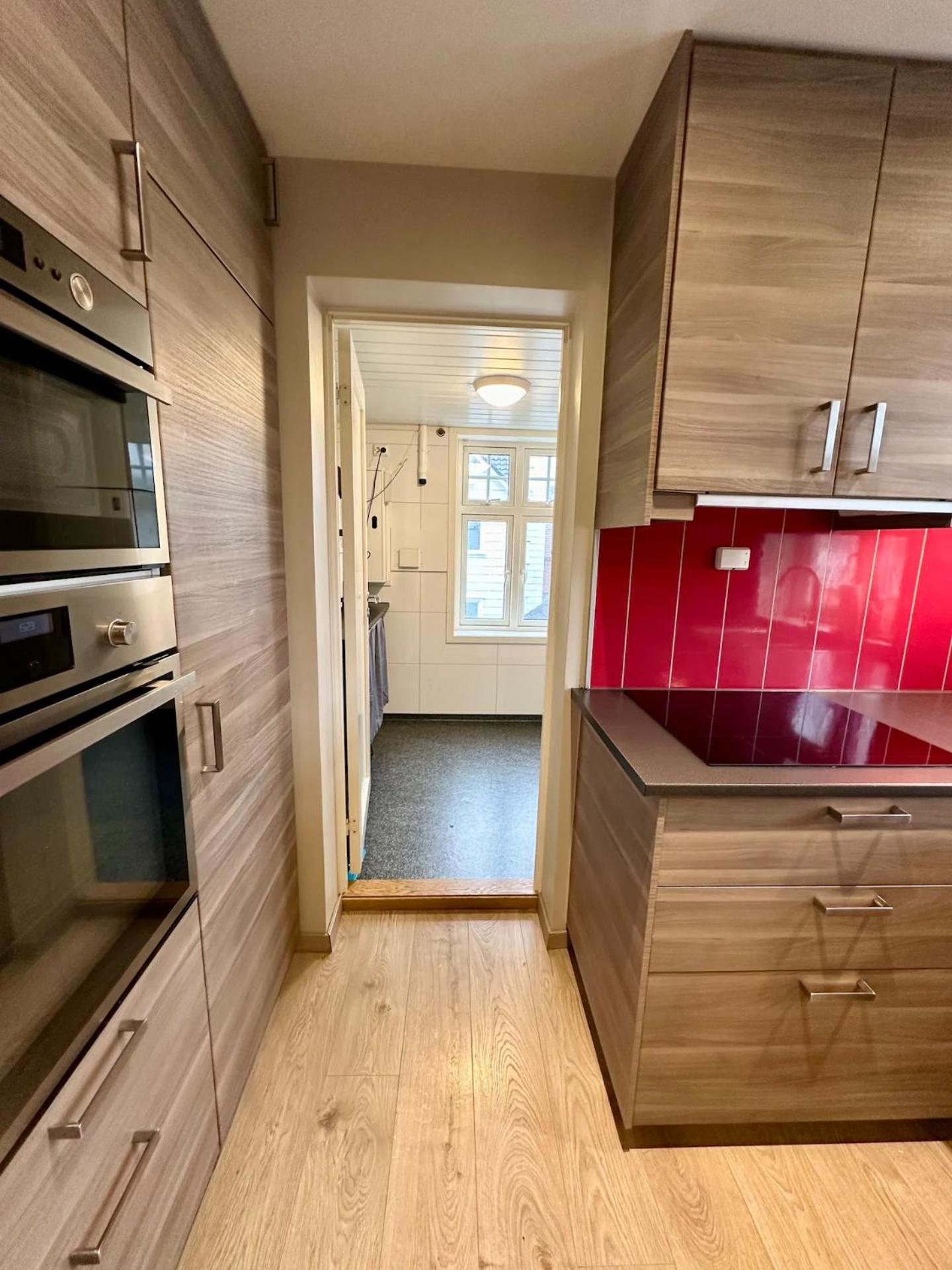 Apartment Stylish & Bright Penthouse - Office - 5 Star Location! *